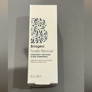 Briogeo Scalp Revival Charcoal + Tea Tree Treatment